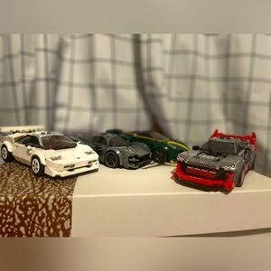 LEGO CAR’S, LAMBORGHINI, PAGANI, LOTUS, AUDI LEGO CAR’S. COMES WITH BOXE’S.